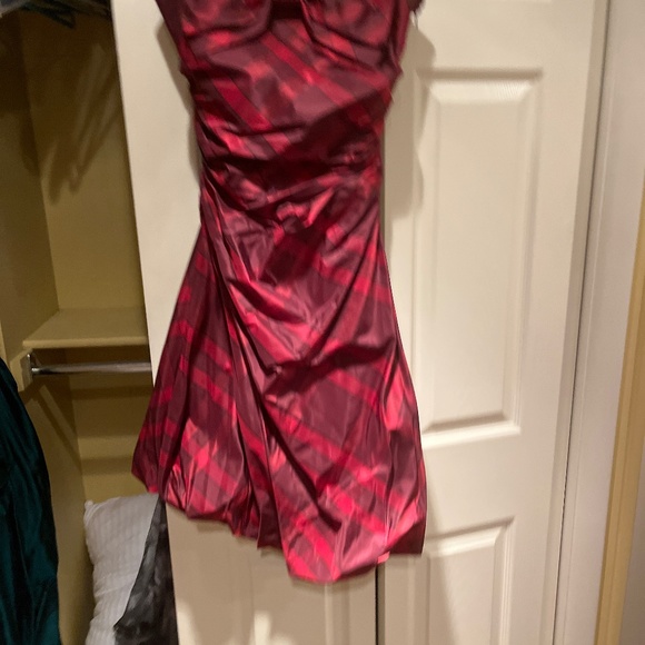Kay Unger Strapless Taffeta Bow Dress- Size 10 - Picture 2 of 5